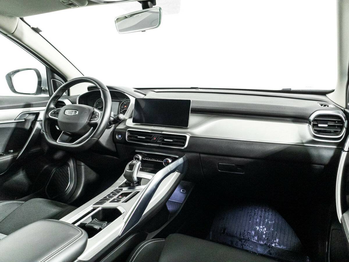 Geely Coolray с пробегом — 2021 год. Фото: #9