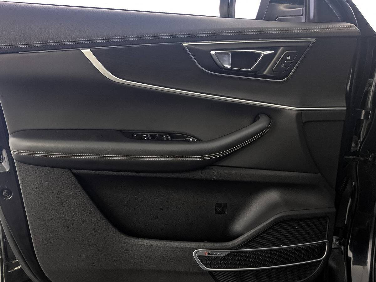 Chery Tiggo 8 с пробегом — 2020 год. Фото: #18