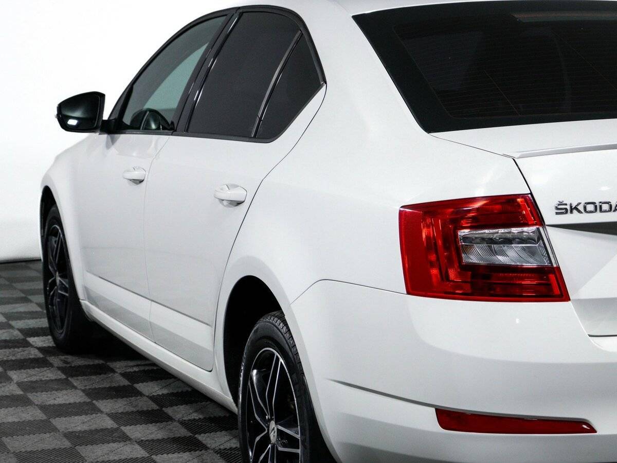 Skoda Octavia с пробегом — 2014 год. Фото: #19