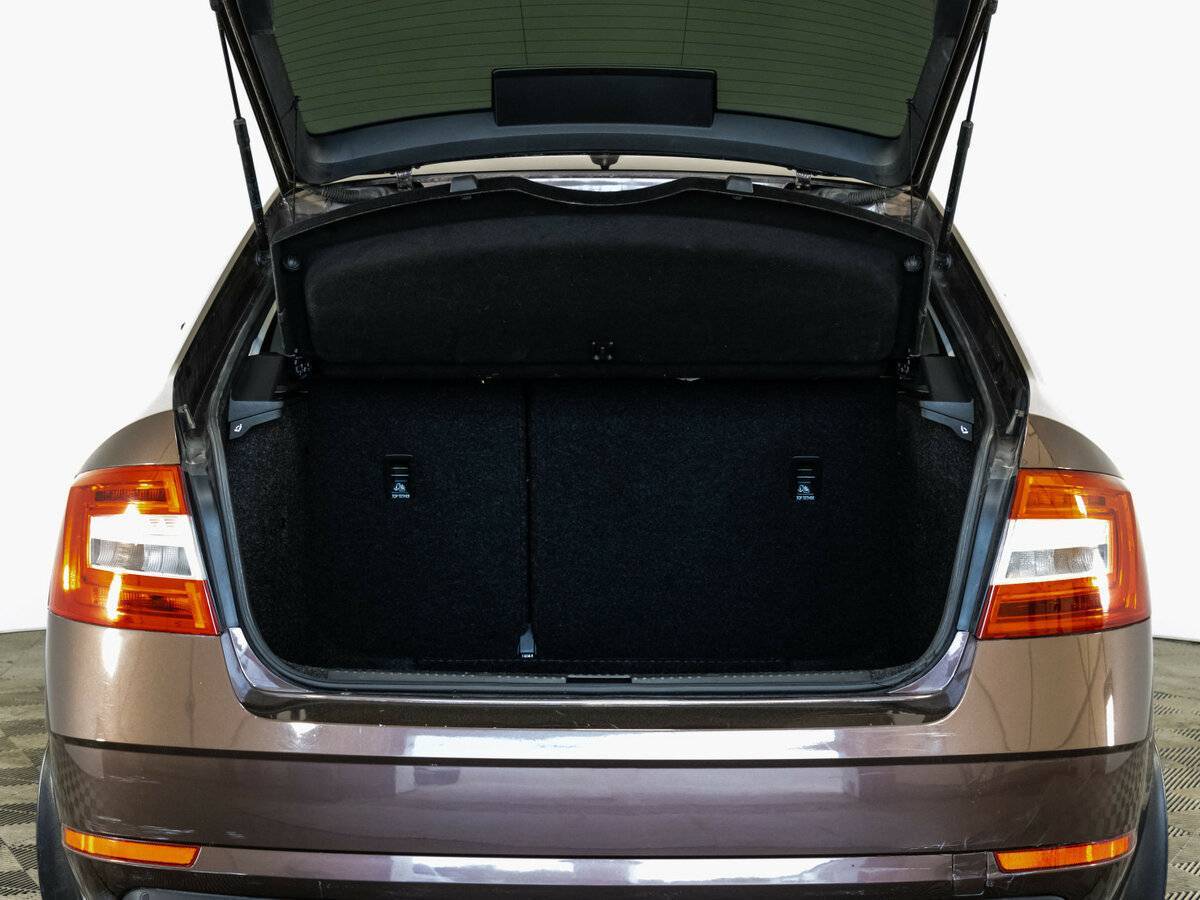 Skoda Octavia с пробегом — 2018 год. Фото: #17