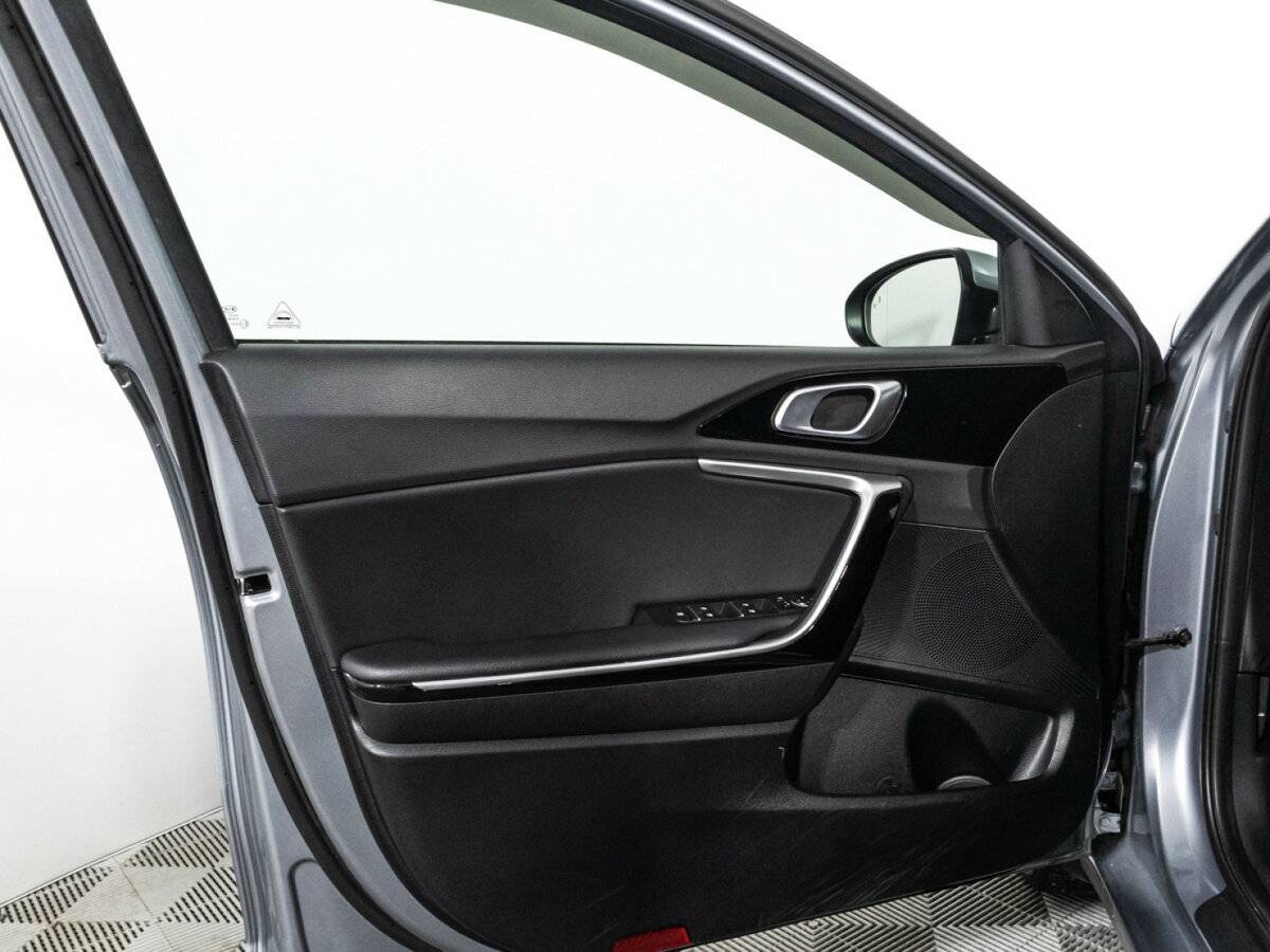 Kia Ceed с пробегом — 2021 год. Фото: #24