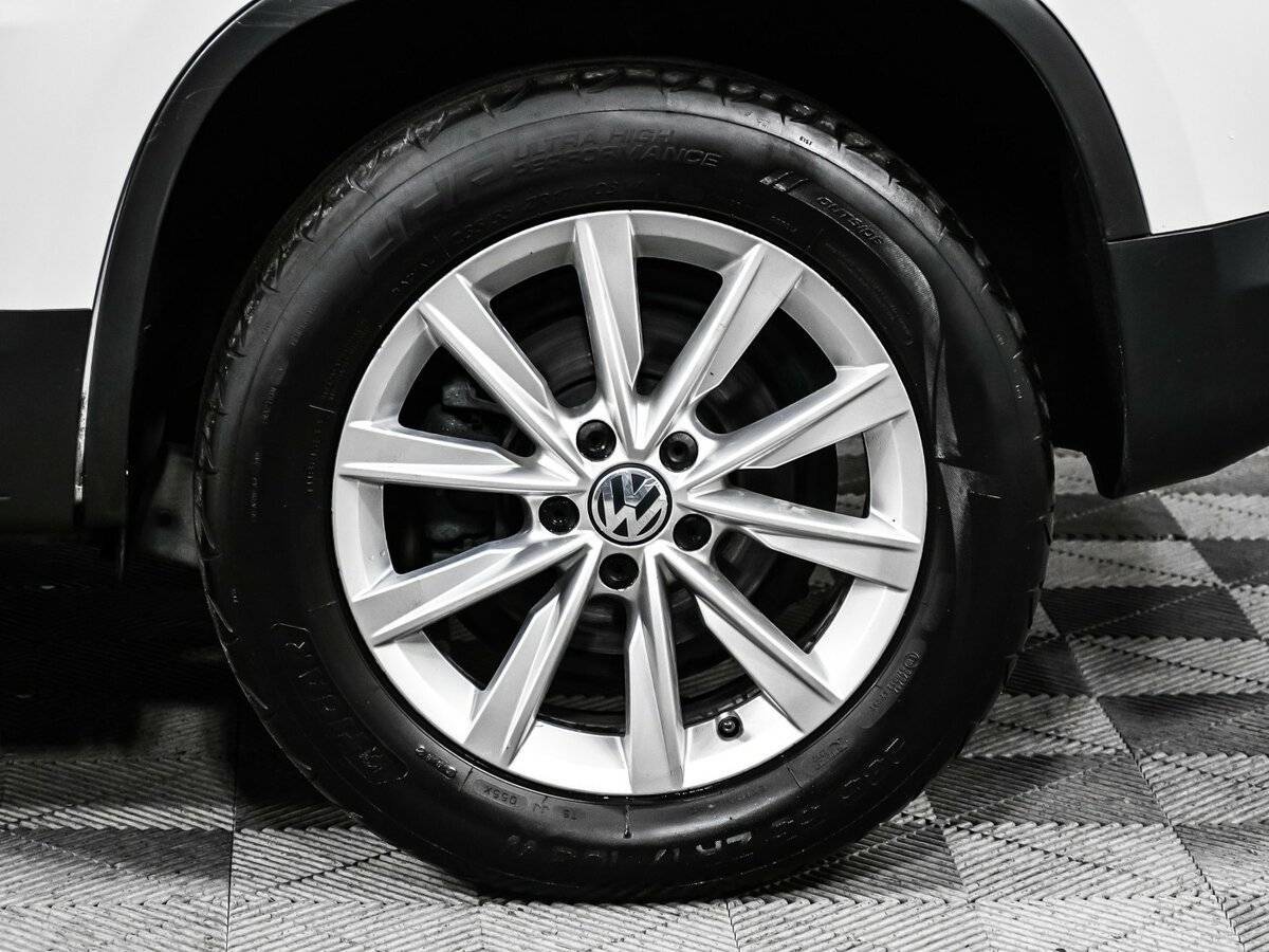 Volkswagen Tiguan с пробегом — 2012 год. Фото: #13
