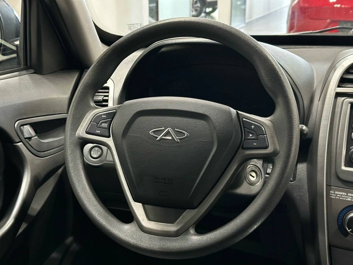 Chery Tiggo (T11) с пробегом — 2015 год. Фото: #10