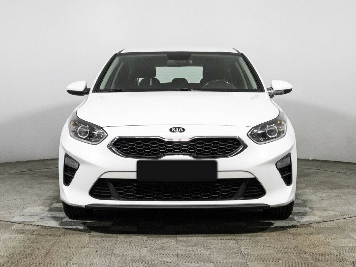 Kia Ceed с пробегом — 2019 год. Фото: #1
