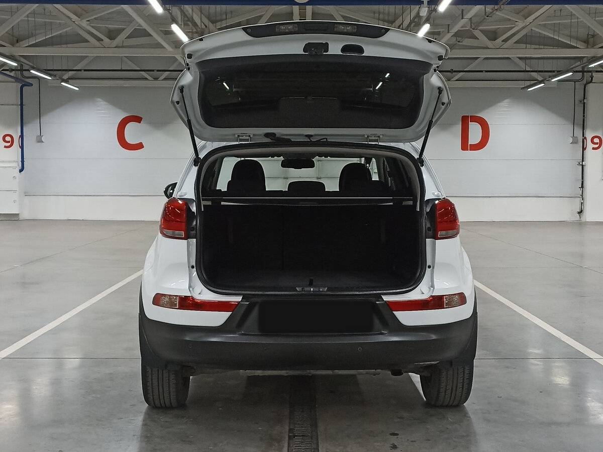 Kia Sportage с пробегом — 2015 год. Фото: #9