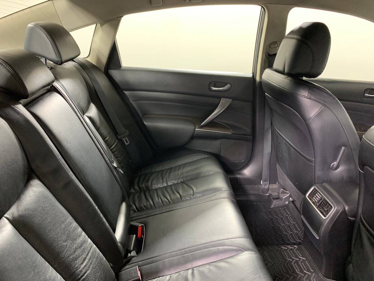 Nissan Teana с пробегом — 2012 год. Фото: #17