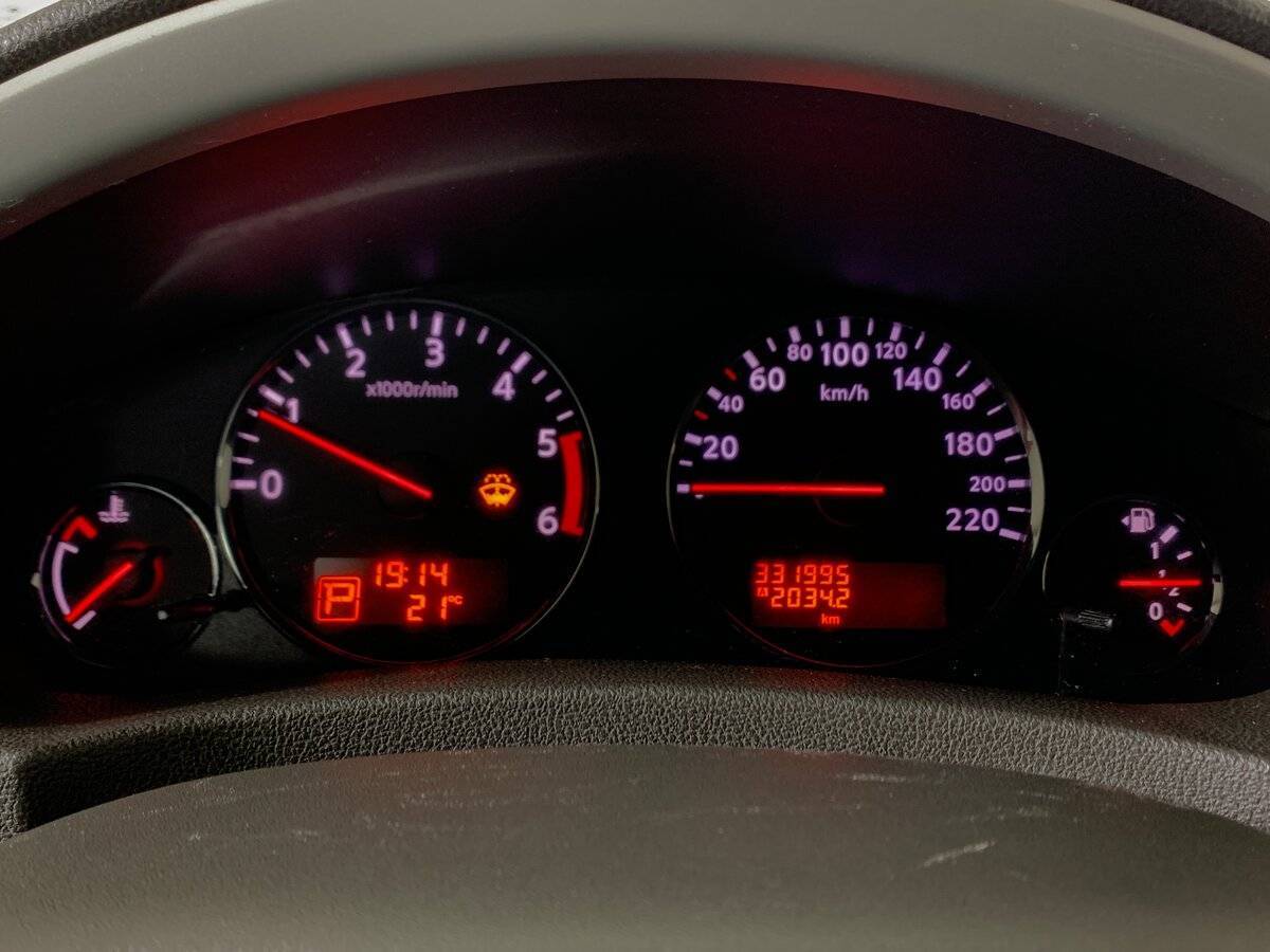 Nissan Pathfinder с пробегом — 2013 год. Фото: #13