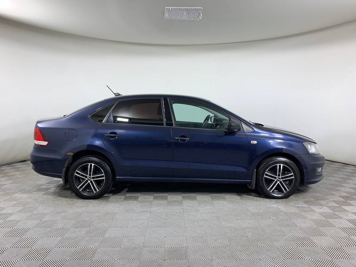 Volkswagen Polo с пробегом — 2017 год. Фото: #3