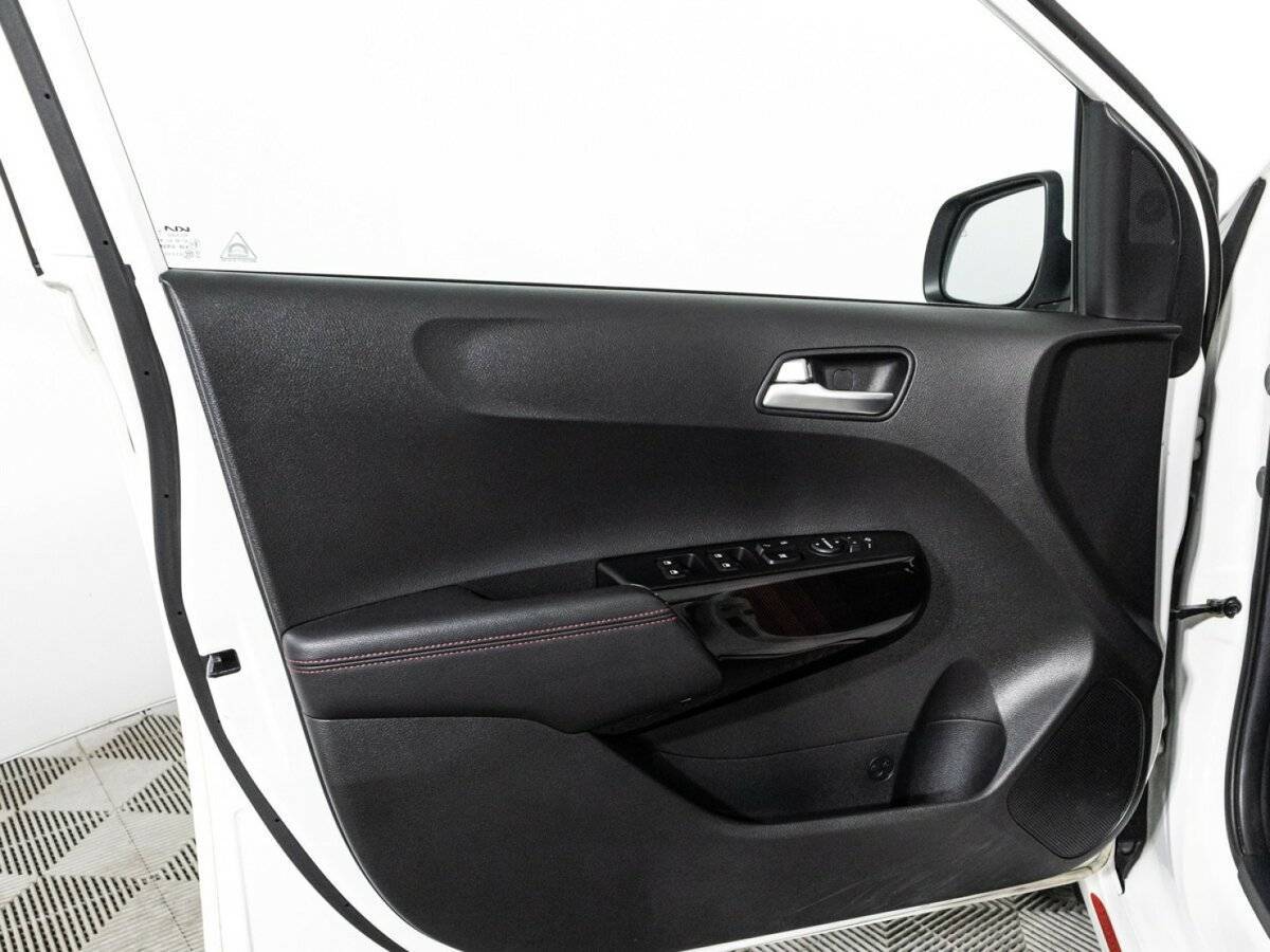 Kia Picanto с пробегом — 2022 год. Фото: #24