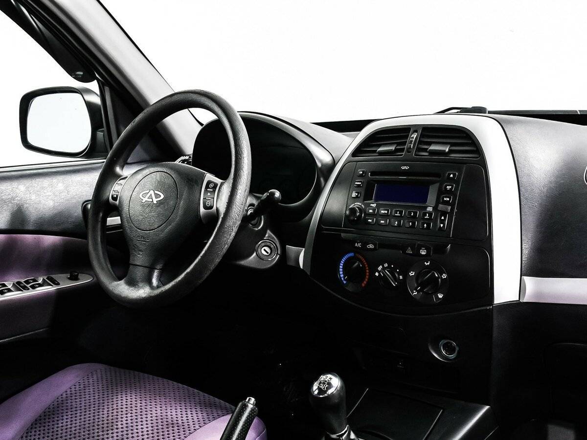 Chery Tiggo (T11) с пробегом — 2013 год. Фото: #8