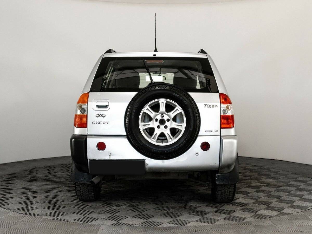 Chery Tiggo (T11) с пробегом — 2012 год. Фото: #5