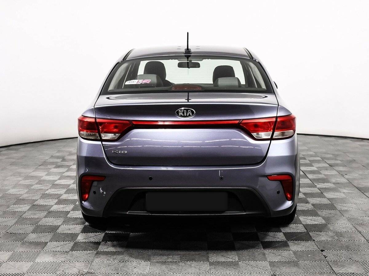 Kia Rio с пробегом — 2017 год. Фото: #5