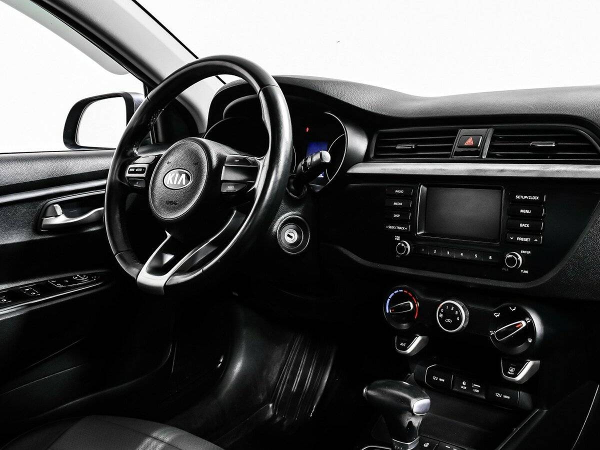 Kia Rio с пробегом — 2017 год. Фото: #8
