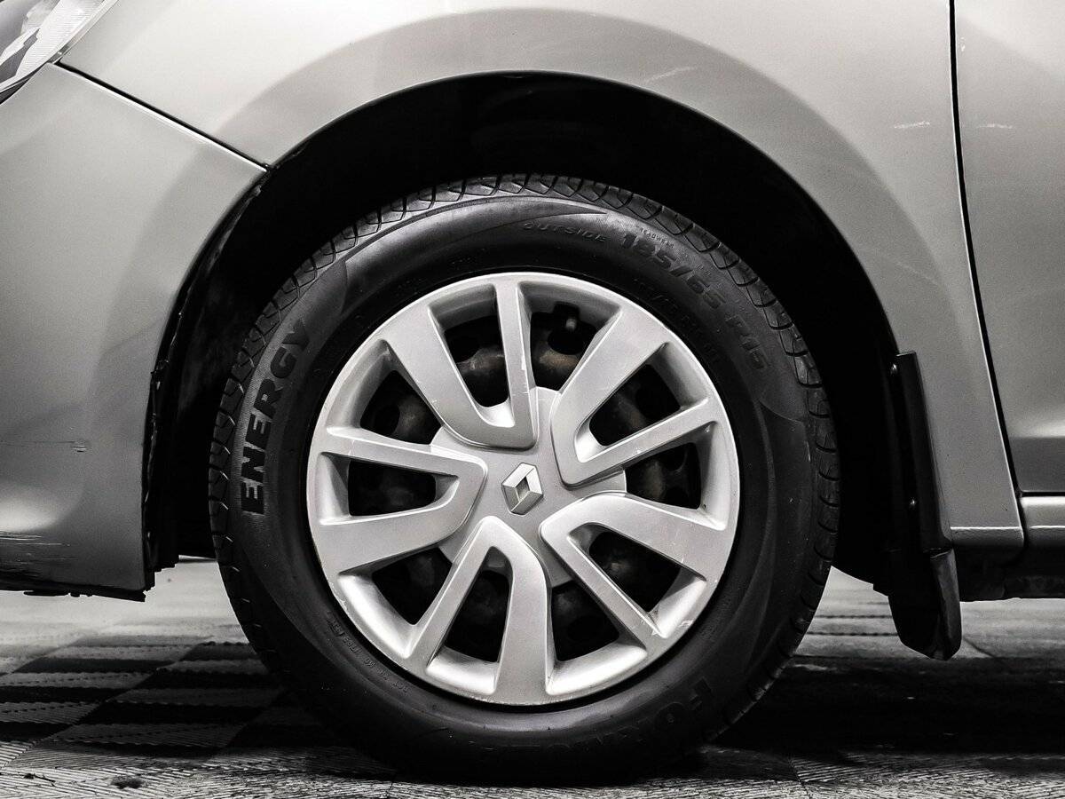 Renault Logan с пробегом — 2016 год. Фото: #13