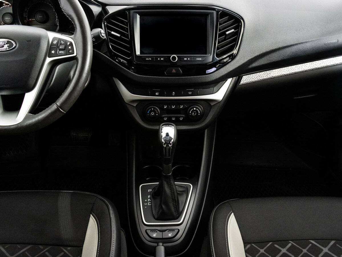 Lada (ВАЗ) Vesta с пробегом — 2021 год. Фото: #12