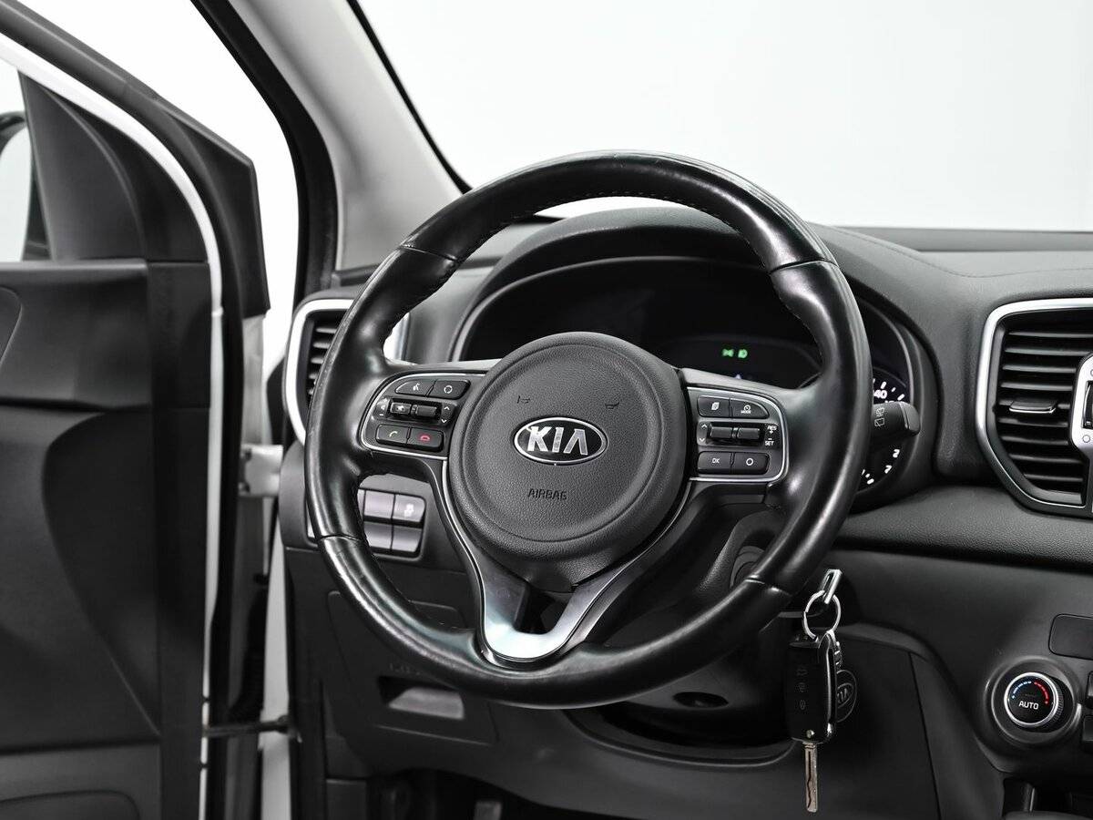 Kia Sportage с пробегом — 2017 год. Фото: #7