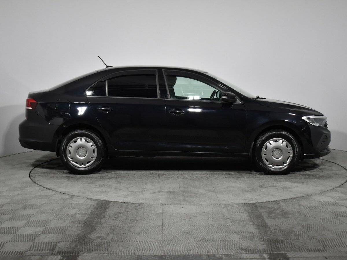 Volkswagen Polo с пробегом — 2021 год. Фото: #3