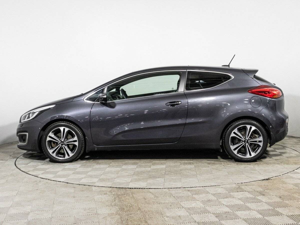 Kia Ceed с пробегом — 2016 год. Фото: #7