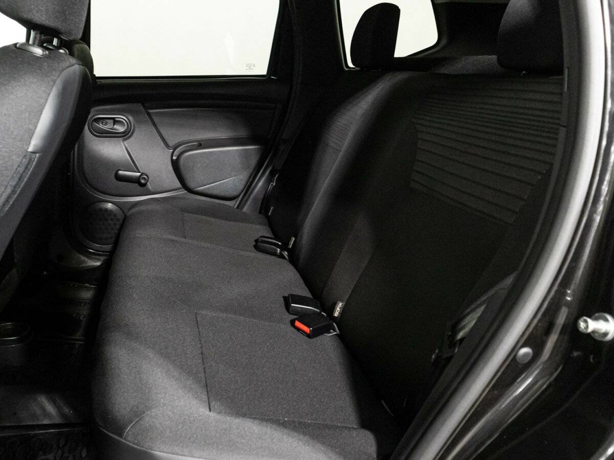 Renault Duster с пробегом — 2016 год. Фото: #9