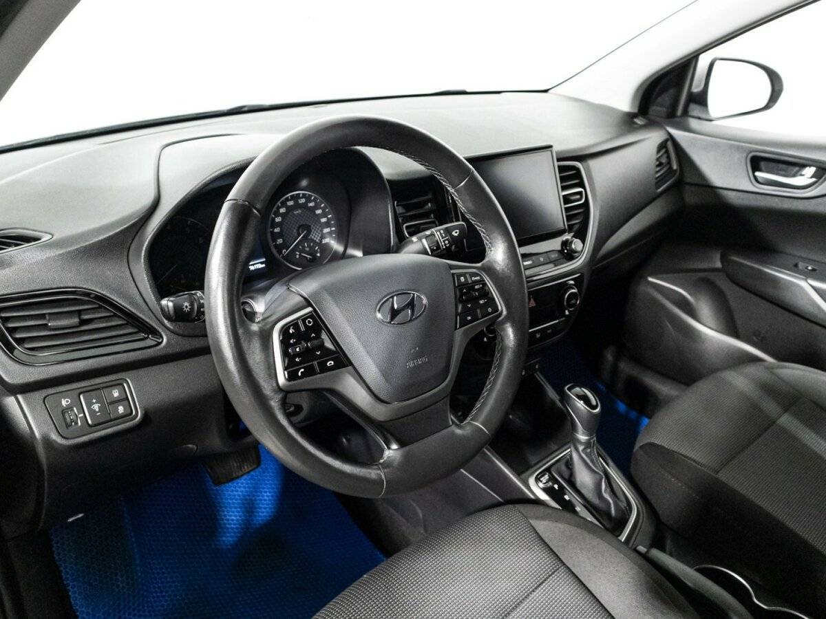 Hyundai Solaris с пробегом — 2020 год. Фото: #10