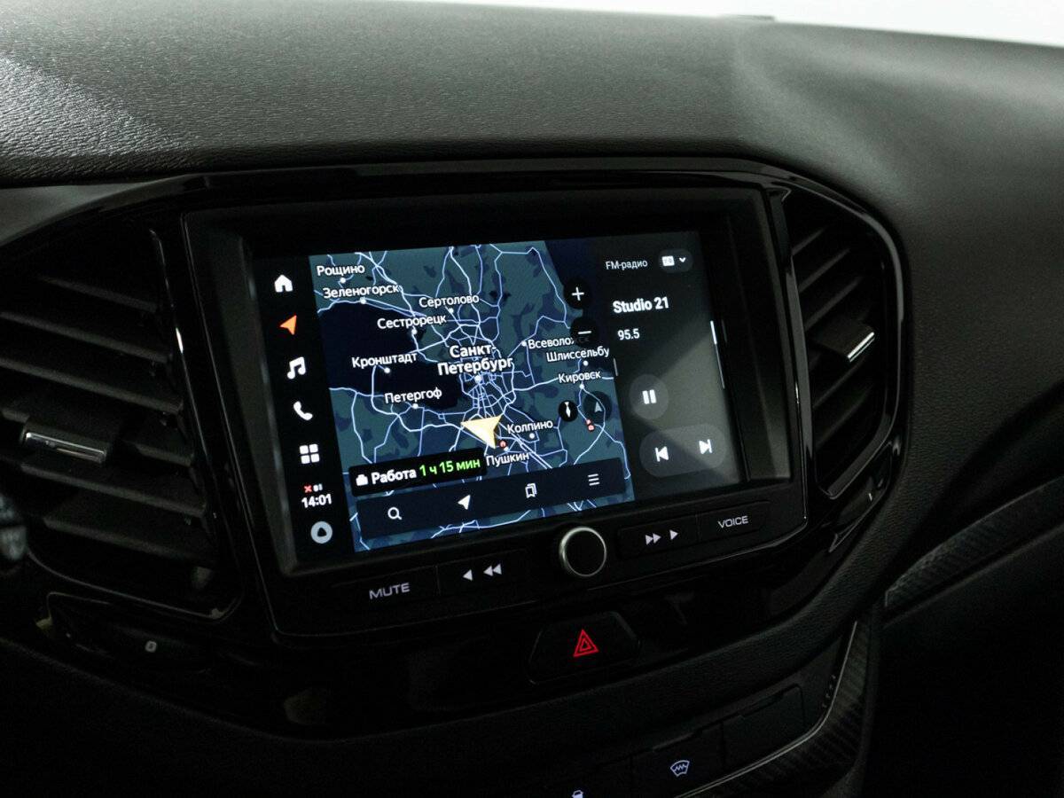 Lada (ВАЗ) Vesta с пробегом — 2021 год. Фото: #16