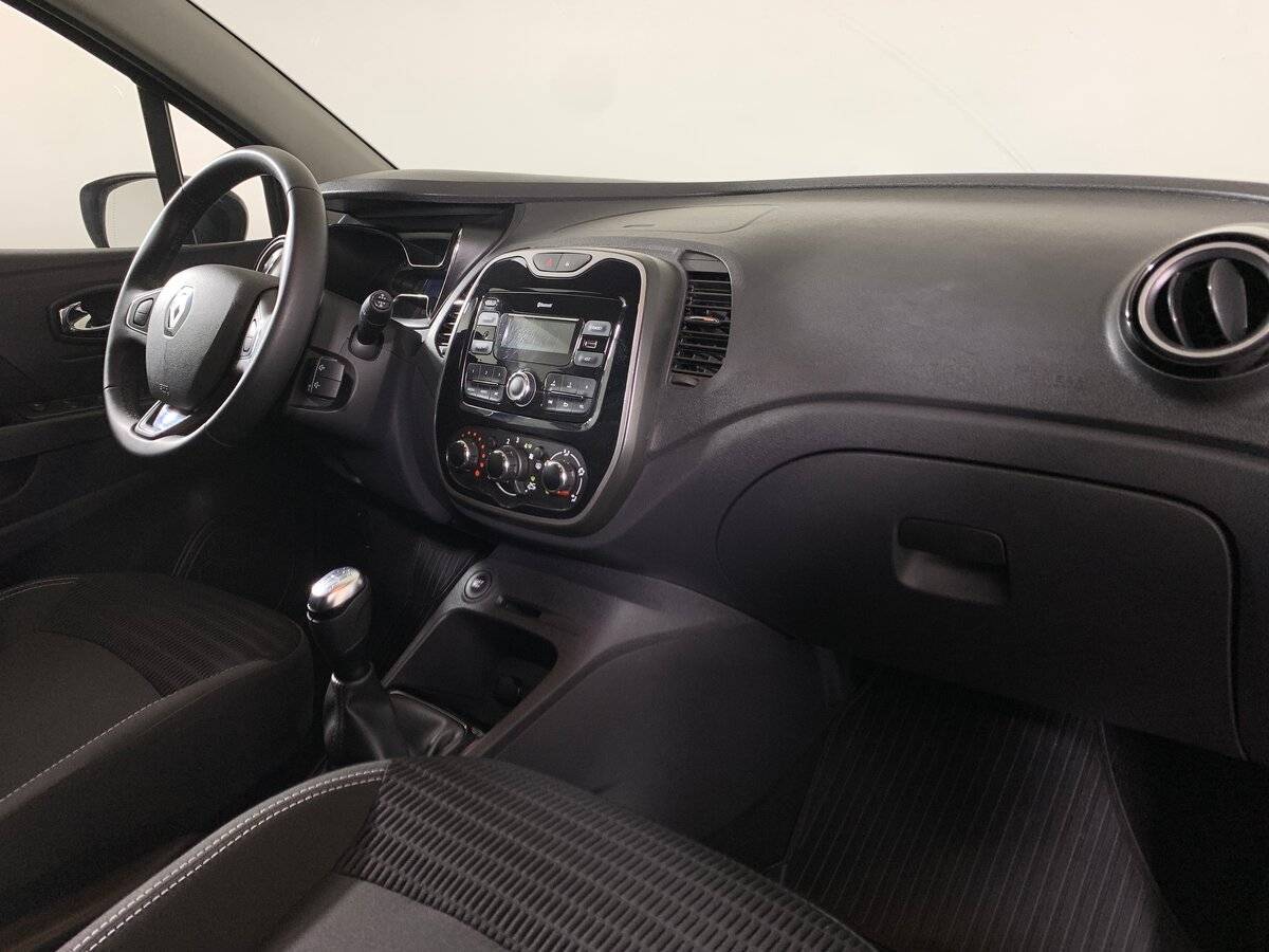 Renault Kaptur с пробегом — 2019 год. Фото: #12