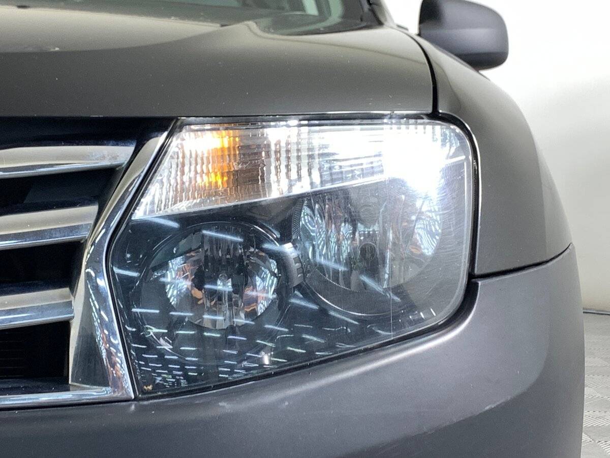 Renault Duster с пробегом — 2013 год. Фото: #9