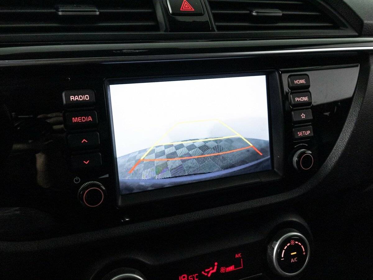 Kia Rio с пробегом — 2018 год. Фото: #15