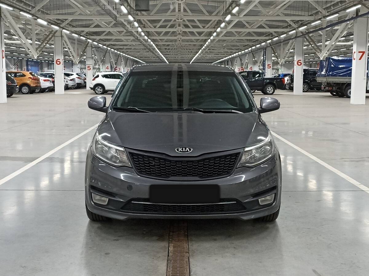 Kia Rio с пробегом — 2016 год. Фото: #1