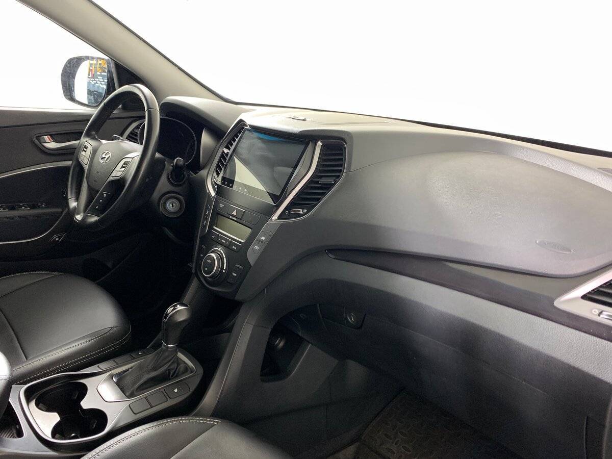 Hyundai Santa Fe с пробегом — 2014 год. Фото: #12