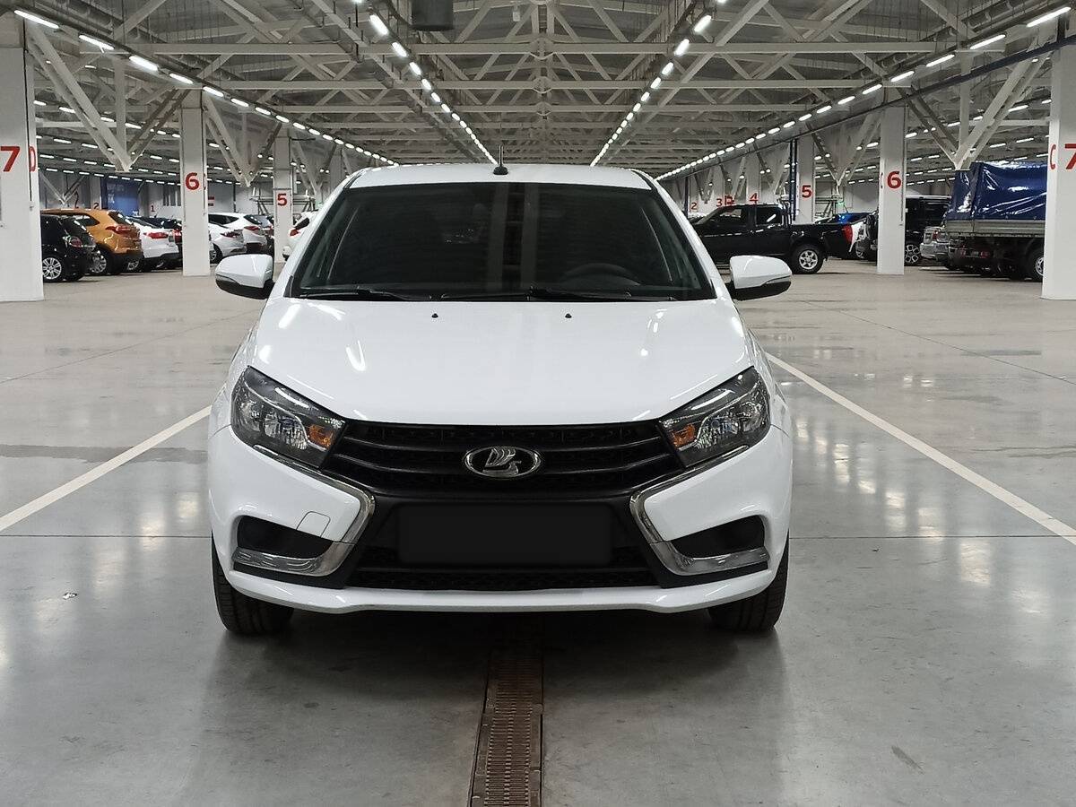 Lada (ВАЗ) Vesta с пробегом — 2020 год. Фото: #1