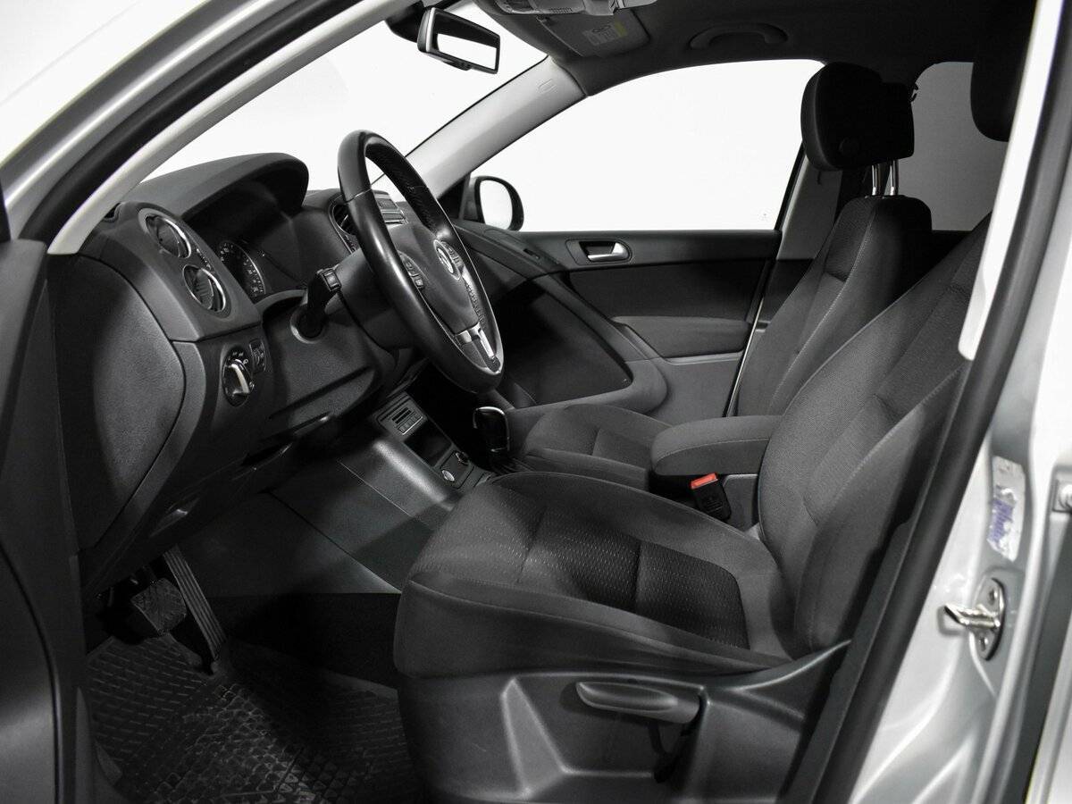 Volkswagen Tiguan с пробегом — 2013 год. Фото: #10