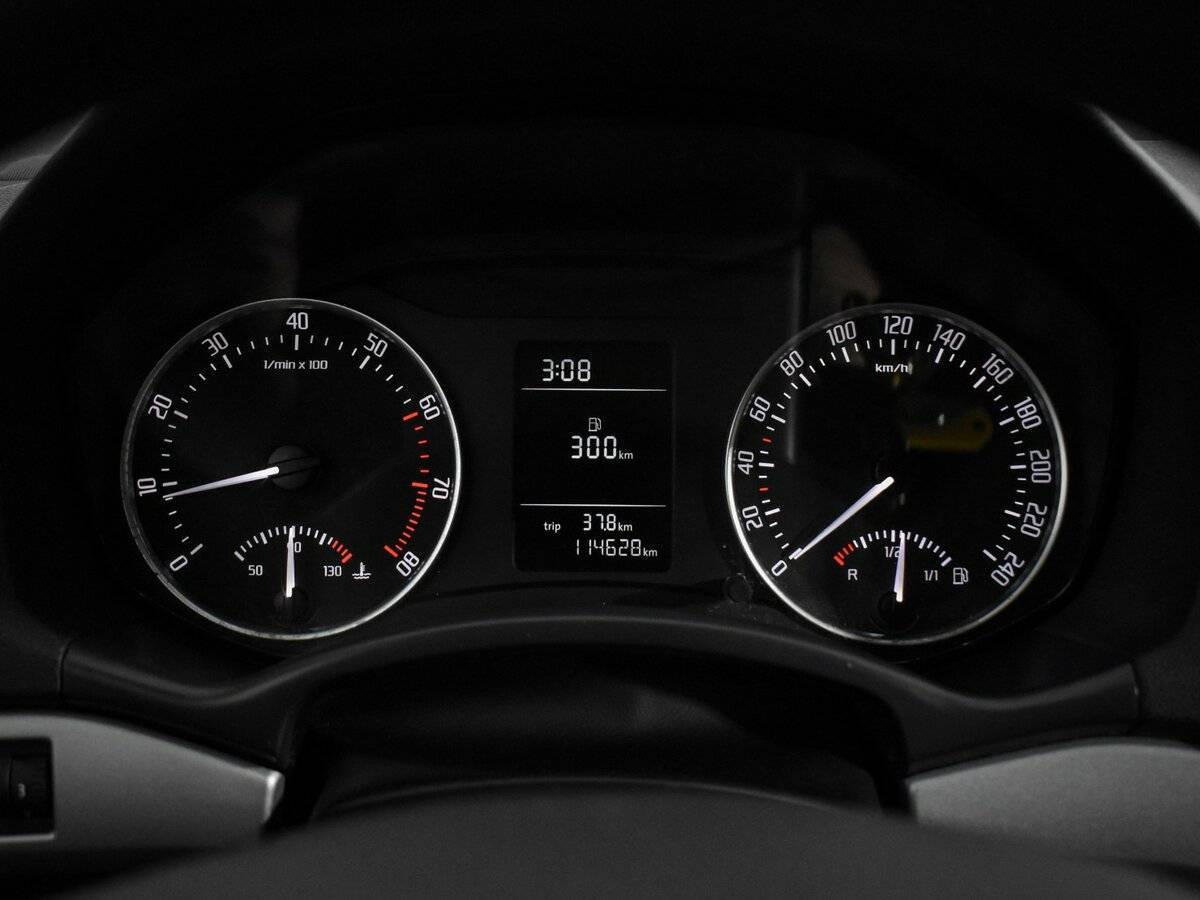 Skoda Octavia с пробегом — 2013 год. Фото: #16