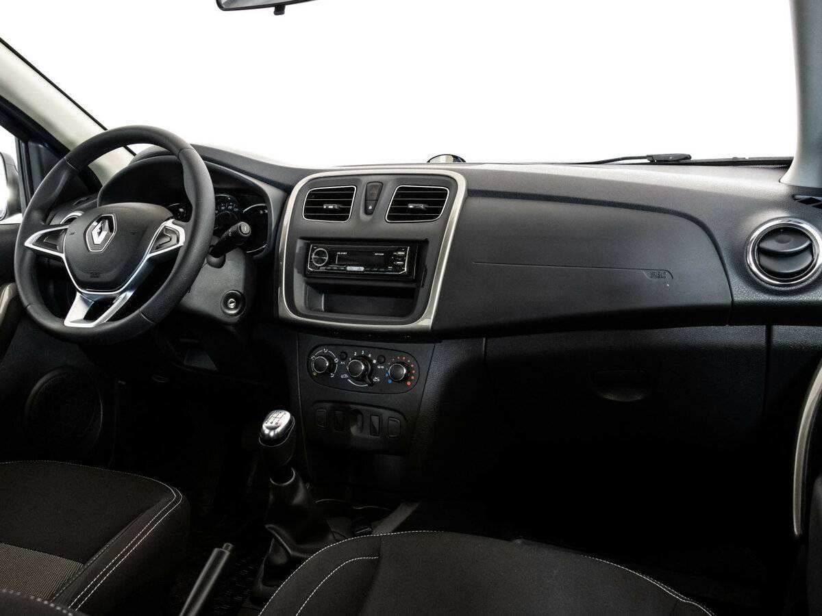 Renault Sandero с пробегом — 2022 год. Фото: #8