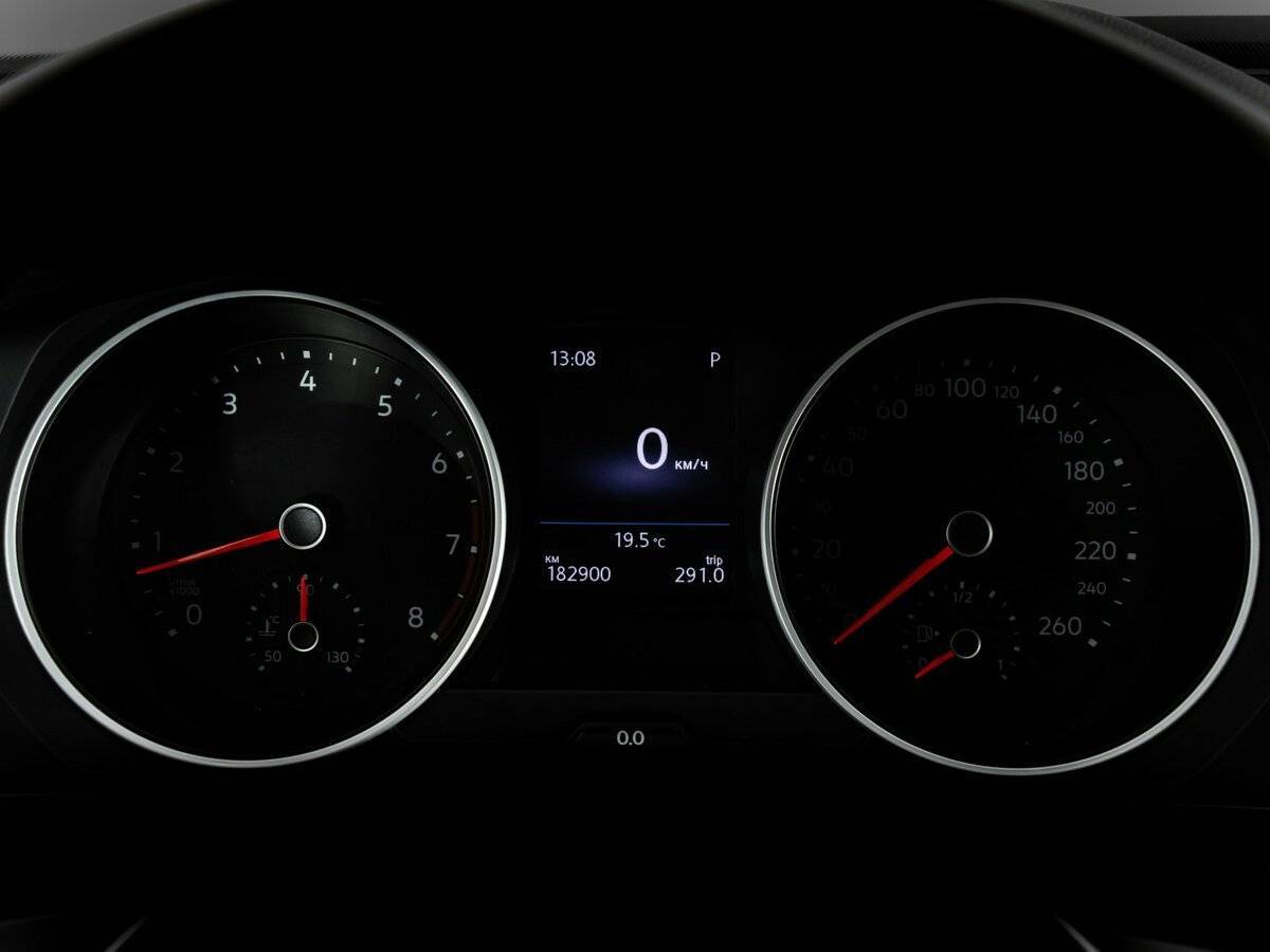 Volkswagen Tiguan с пробегом — 2017 год. Фото: #18