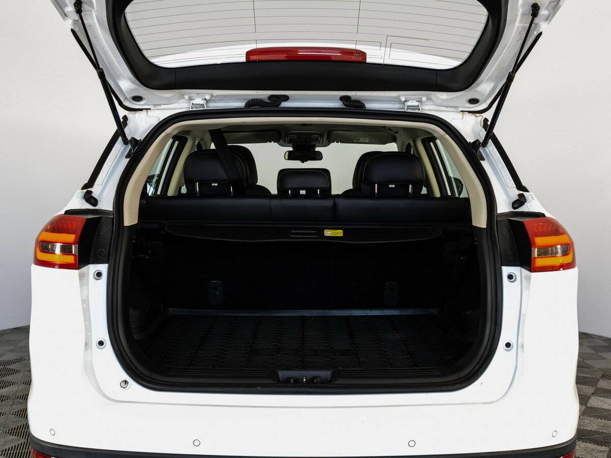 Geely Atlas с пробегом — 2021 год. Фото: #18