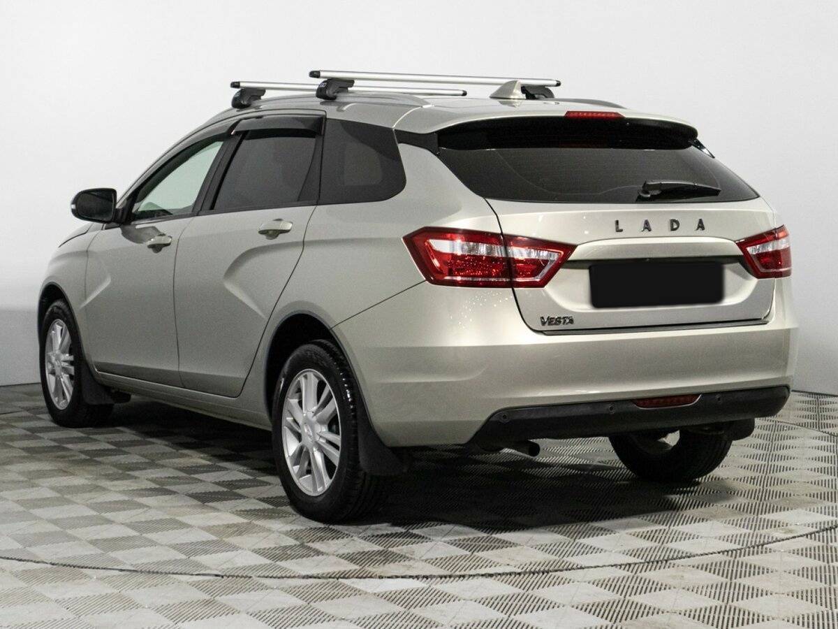 Lada (ВАЗ) Vesta с пробегом — 2019 год. Фото: #6