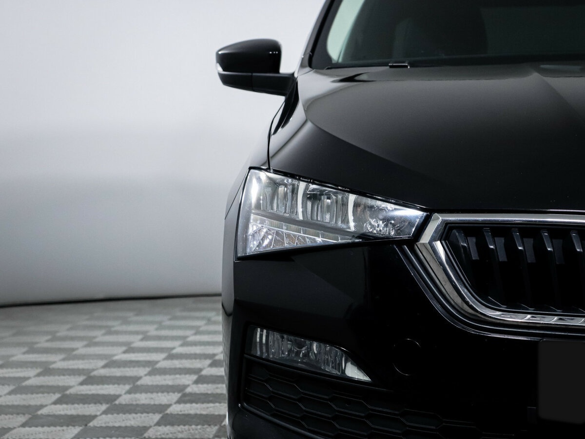 Skoda Rapid с пробегом — 2021 год. Фото: #14