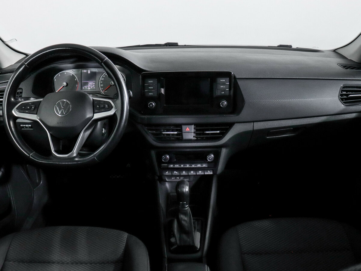 Volkswagen Polo с пробегом — 2021 год. Фото: #9