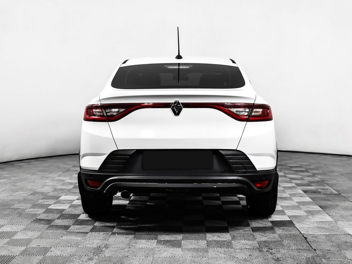 Renault Arkana с пробегом — 2021 год. Фото: #4