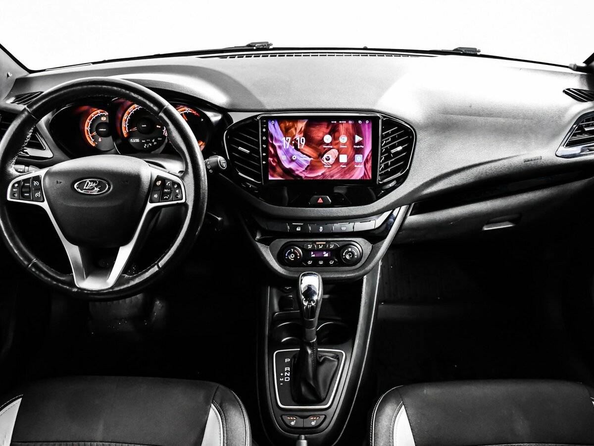 Lada (ВАЗ) Vesta с пробегом — 2020 год. Фото: #8