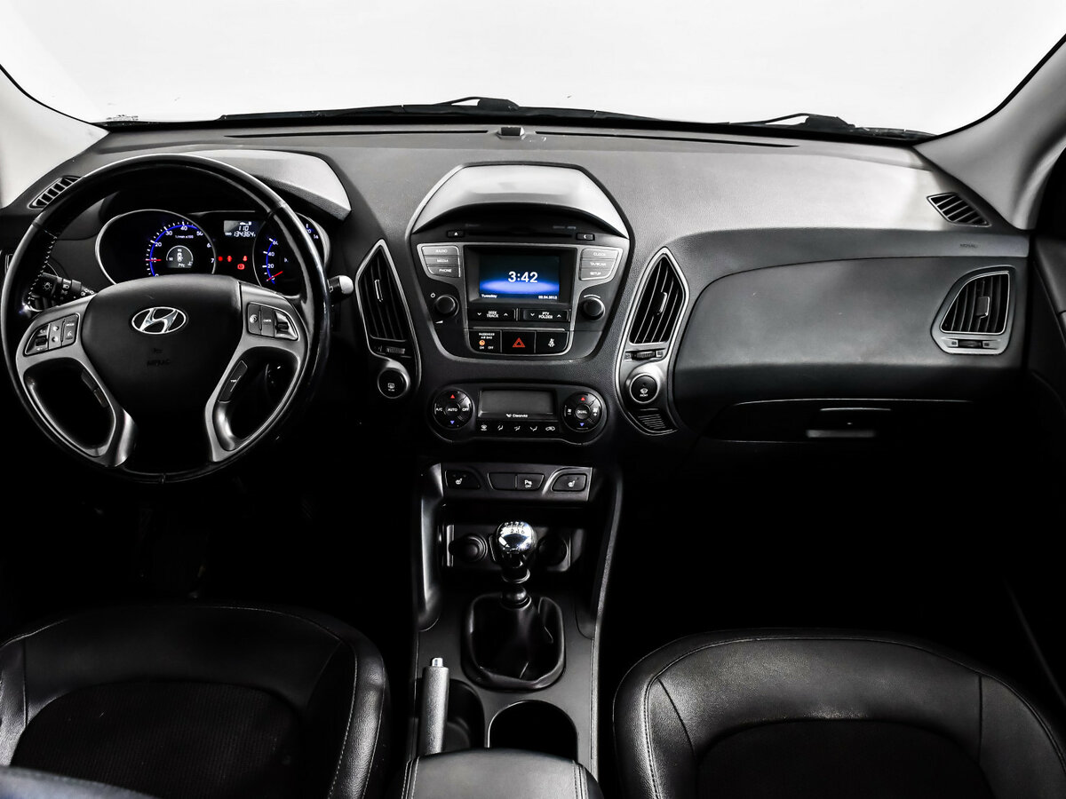 Hyundai ix35 с пробегом — 2014 год. Фото: #8
