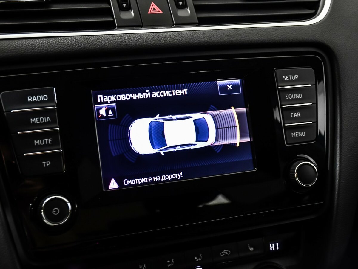 Skoda Octavia с пробегом — 2014 год. Фото: #11