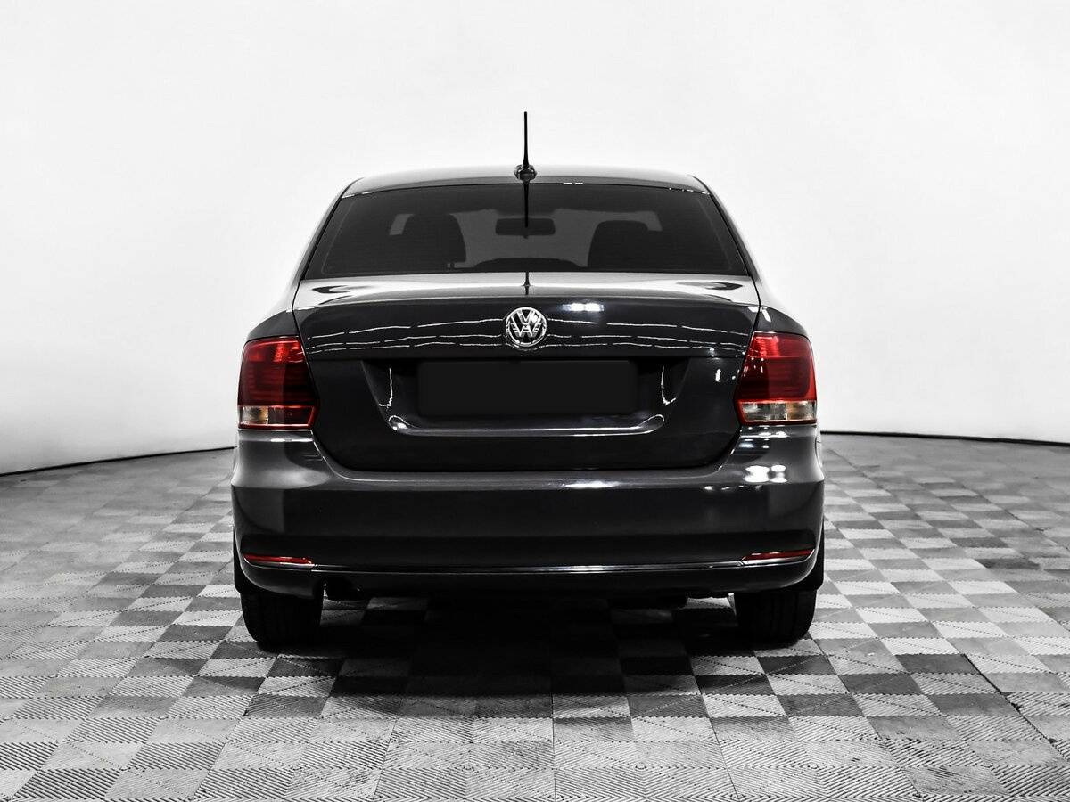 Volkswagen Polo с пробегом — 2017 год. Фото: #5