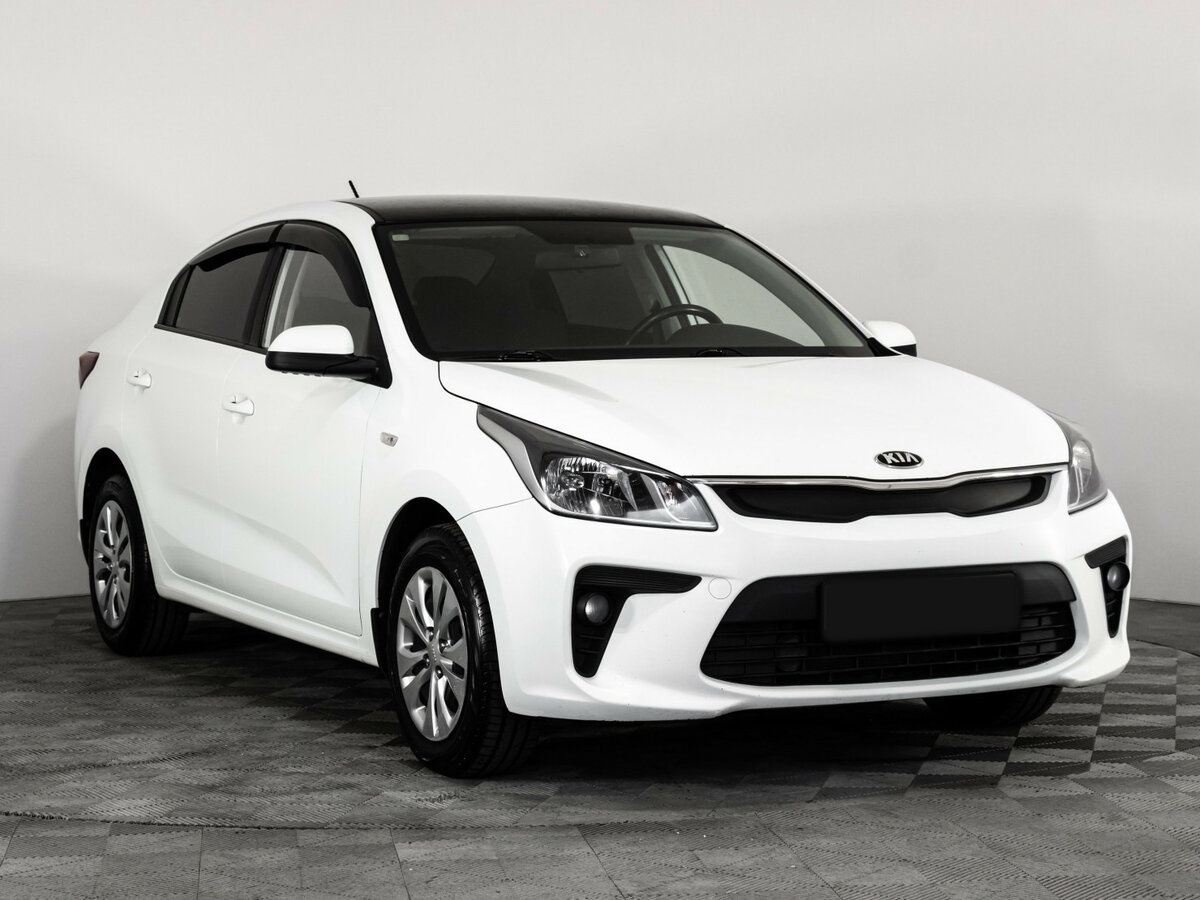 Kia Rio с пробегом — 2017 год. Фото: #2