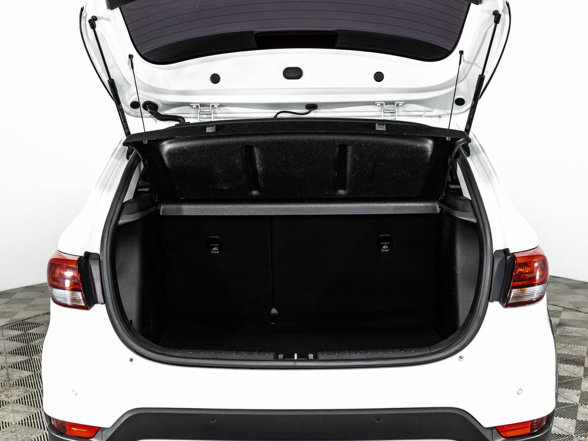 Kia Rio с пробегом — 2019 год. Фото: #18