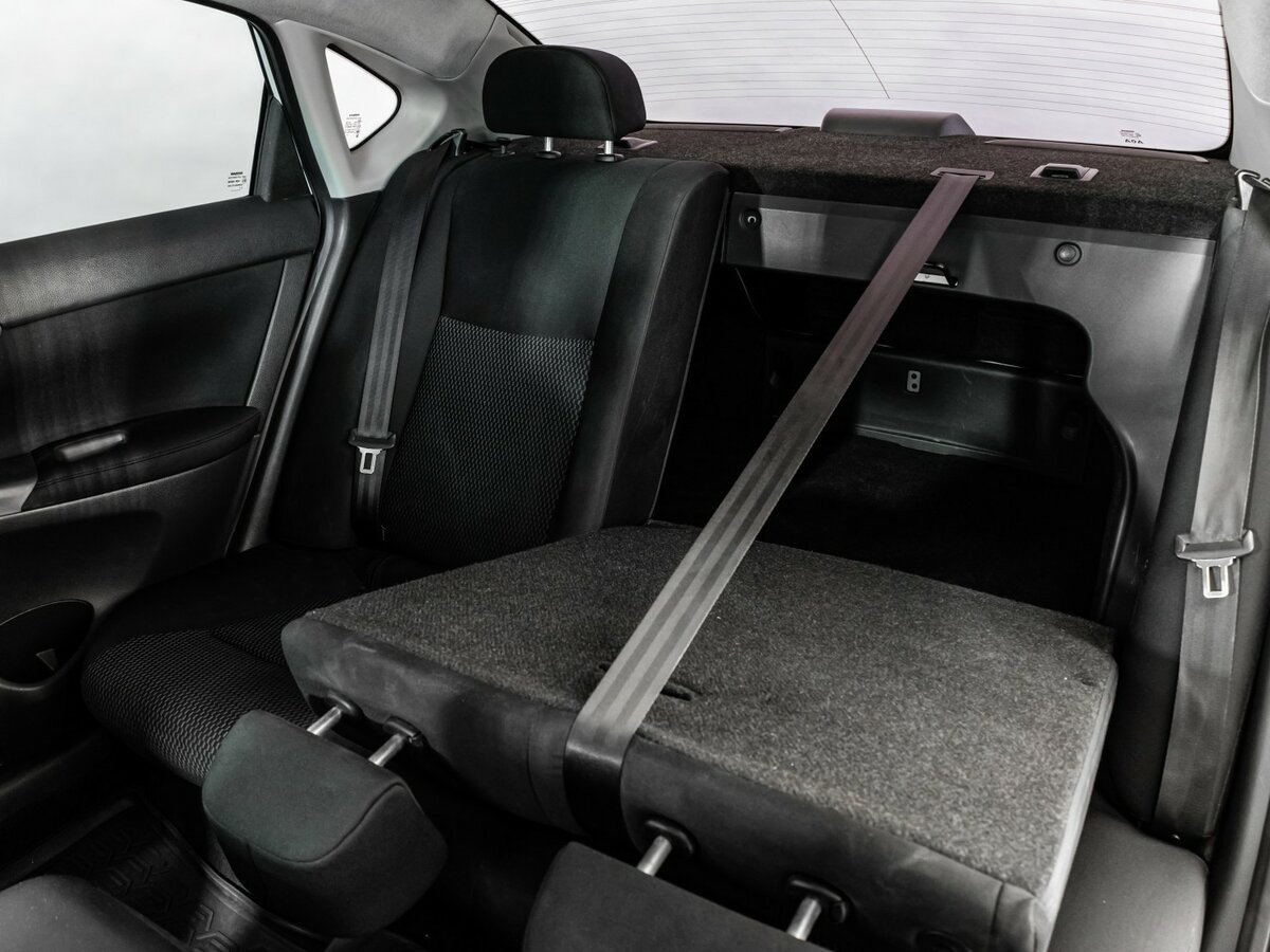 Nissan Sentra с пробегом — 2015 год. Фото: #14