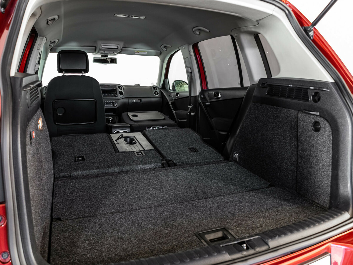 Volkswagen Tiguan с пробегом — 2012 год. Фото: #19