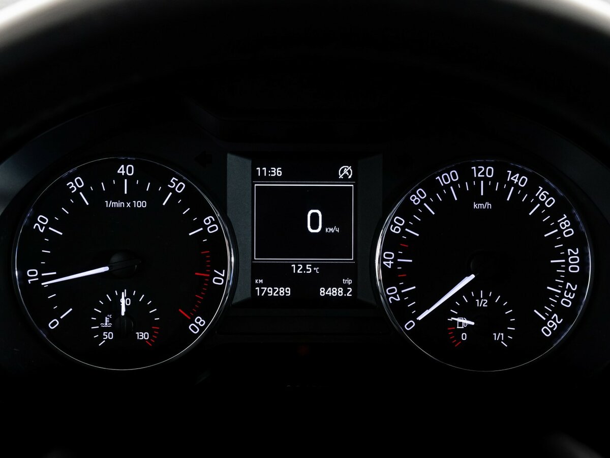 Skoda Octavia с пробегом — 2014 год. Фото: #19