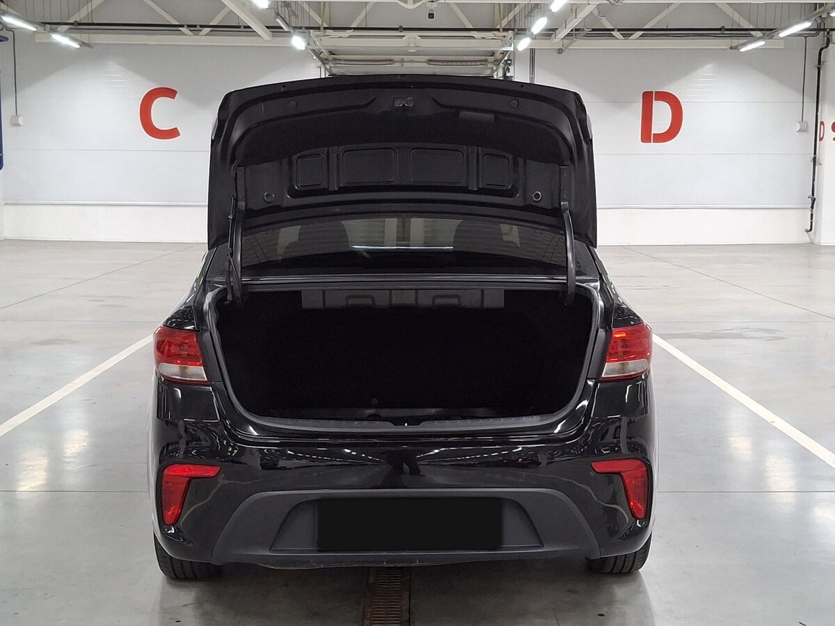 Kia Rio с пробегом — 2019 год. Фото: #9